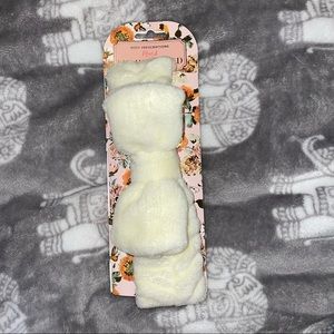 NEW Plush Spa Headband